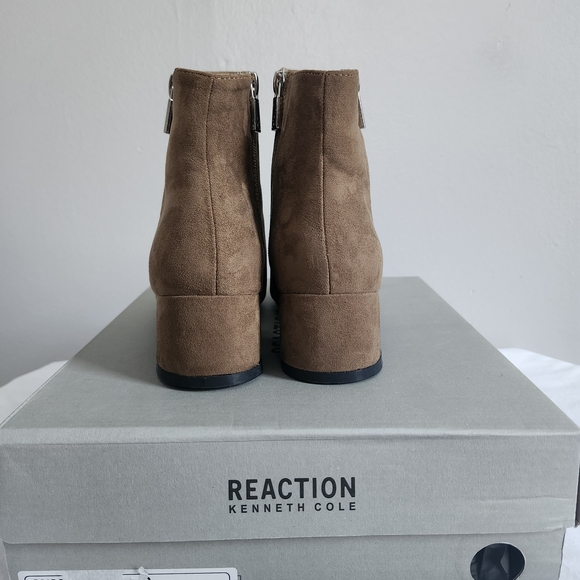 Kenneth Cole Reaction Women's Brown Ankle Boots - Picture 3 of 6